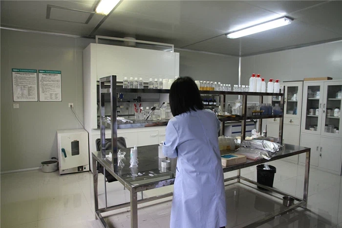 Developing Kinesiology Tape Adhesive Developing Kinesiology Tape Adhesive